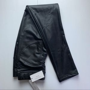 Dallns women's faux leather, black leggings, ruched bum, medium, new with tags